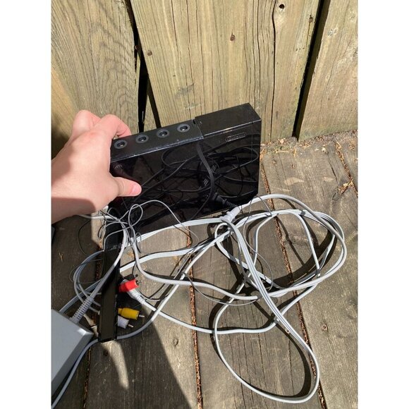 Nintendo Wii Console RVL-001 Black w/Sensor, AV Cable, Adapter - Tested Works - Picture 5 of 6